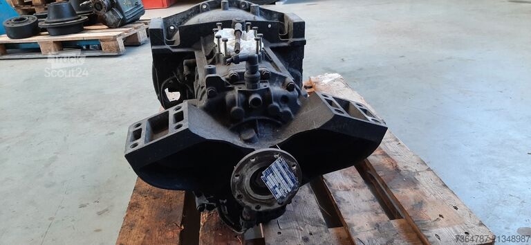 Standardni vlačilec Mercedes-Benz Getriebe OM 904 S 5 42