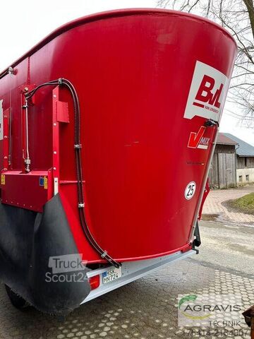Technologie krmení BvL van Lengerich V-MIX PLUS 24-2S