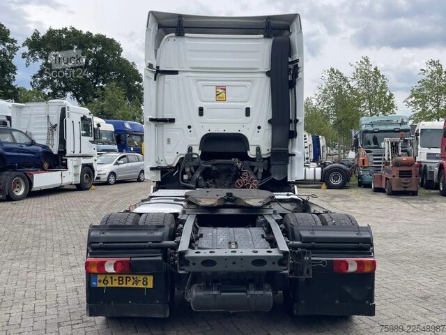 Standaard-SZM Mercedes-Benz Actros 1845 Dutch truck.  FRIGO
