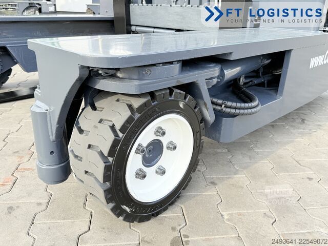 Dört yollu forklift Combilift C3000 DIESEL TRIPLEX 5600 FREE-LIFT