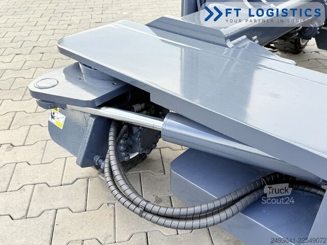 Dört yollu forklift Combilift C3000 DIESEL TRIPLEX 5600 FREE-LIFT