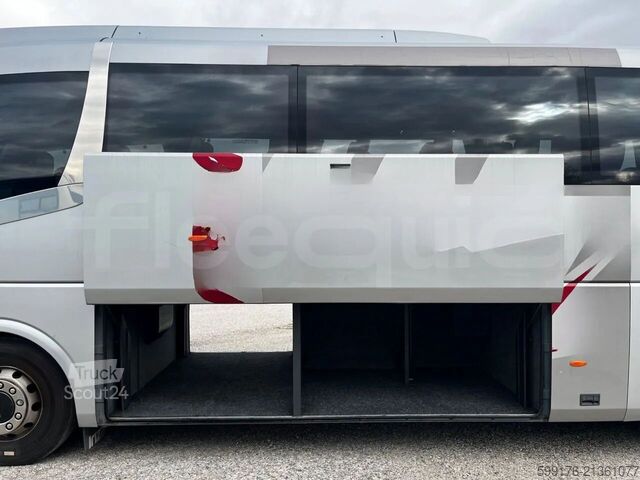 Αυτοκίνητο τουρισμού Irizar i6