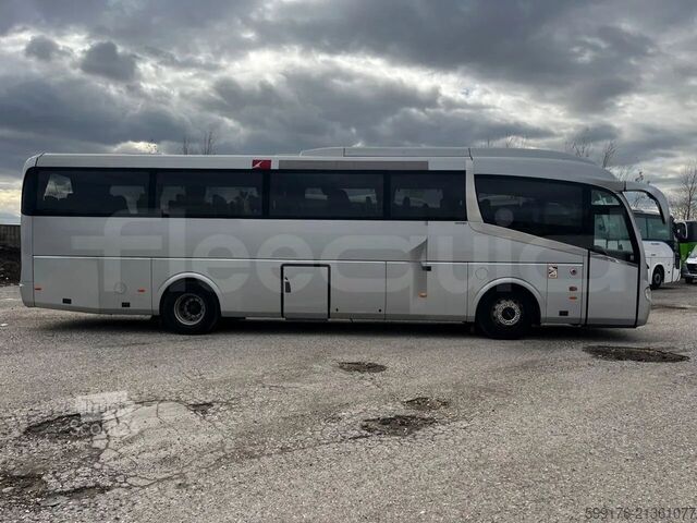 Αυτοκίνητο τουρισμού Irizar i6