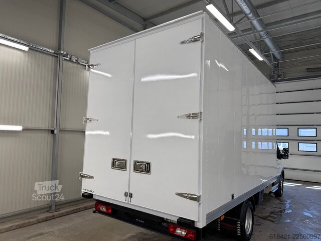 Fourgon tôlé FORD Transit 2.0 TDCI 170 RWD Koffer 440x212x243 22m3