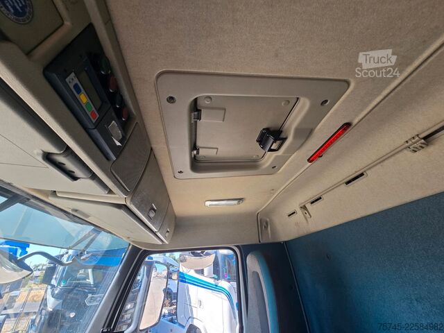 Ledusskapja kravas automašīna VOLVO FM 460 * FRIGOBLOCK *VOLLLUFT*LBW 2.5T PALFINGER