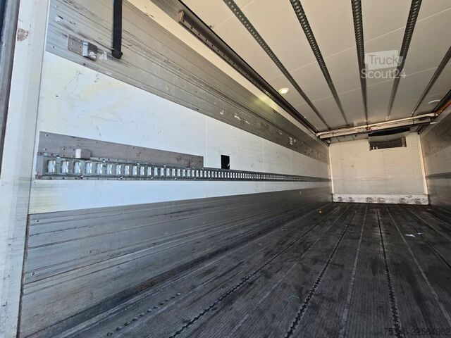 Ledusskapja kravas automašīna VOLVO FM 460 * FRIGOBLOCK *VOLLLUFT*LBW 2.5T PALFINGER