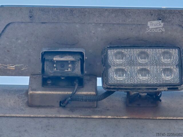 Ledusskapja kravas automašīna VOLVO FM 460 * FRIGOBLOCK *VOLLLUFT*LBW 2.5T PALFINGER