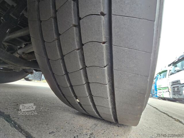 Autolaadkraan MAN TGS 26.360 *  HYVA-KRAN * 19.3M * FERNBEDIENUNG