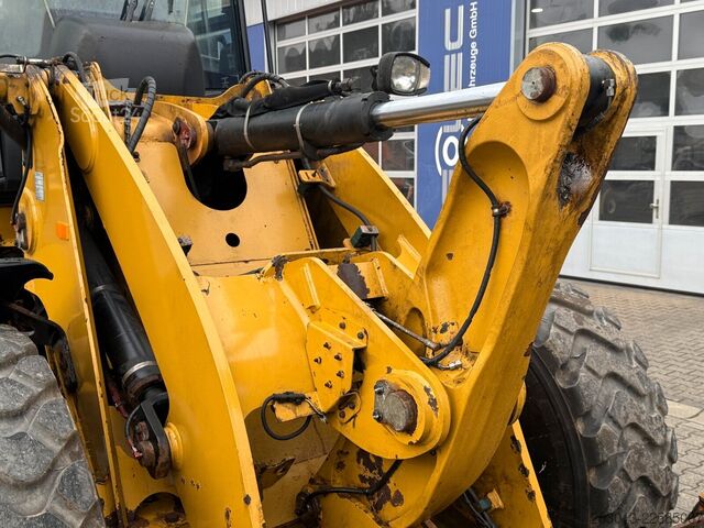 Radlader CATERPILLAR 914 14A Radlader MIT Schaufel 8,6 Tonnen *2927 h
