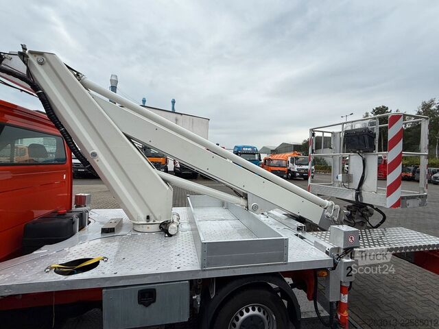 Plataforma elevadora sobre camión MERCEDES-BENZ Sprinter Multitel MT 162 EX Hebebühne