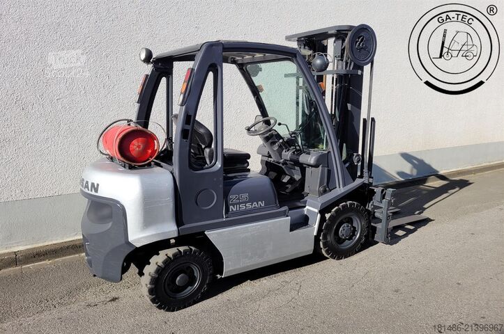 LPG gaffeltrucks Nissan U1D2A25LQ