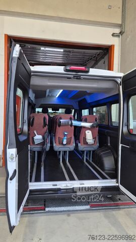 Микробус FIAT Ducato 9 Sitzer Mobility Airlineboden Rolli