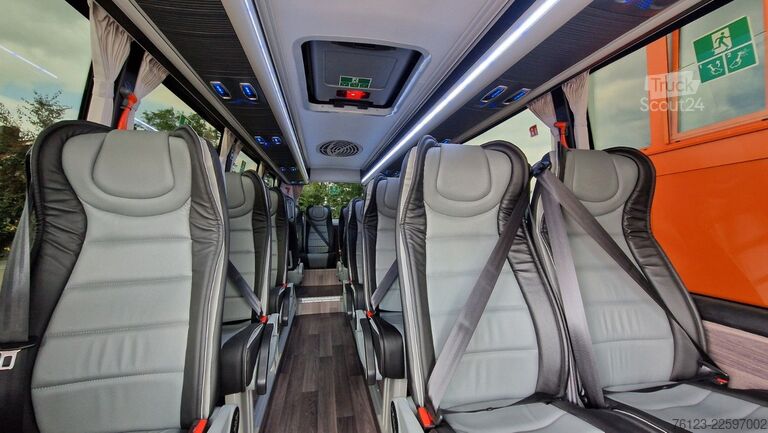Minibüs MERCEDES-BENZ 519 Sunset S 4 Ferqui Chasis 907 Vorlauffahrzeug