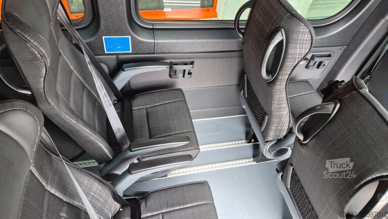Микробус MERCEDES-BENZ Sprinter Elektro 9 Sitzer Bürgerbus