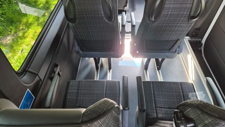 Микробус MERCEDES-BENZ Sprinter Elektro 9 Sitzer Bürgerbus