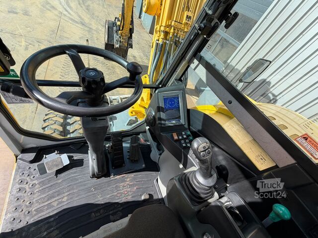 Pelle sur roues Takeuchi TB295W-1
