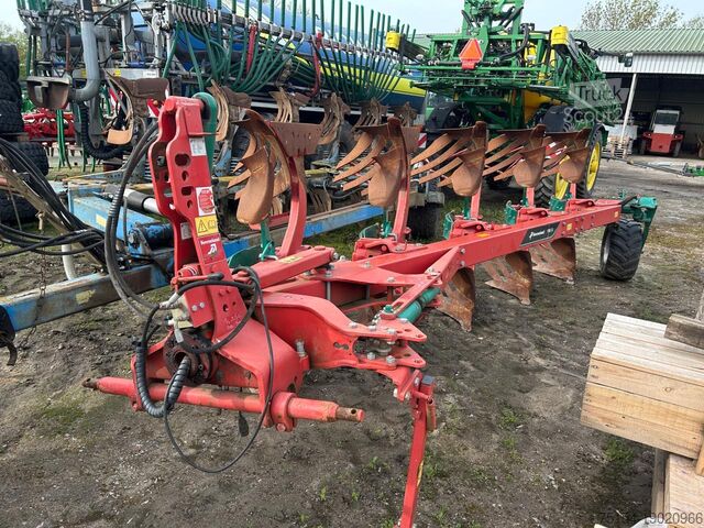 Plug Kverneland 150 S