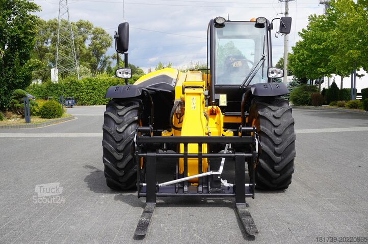 Telelader JCB 526-56 AGRI Plus / 5.6 m / joystick