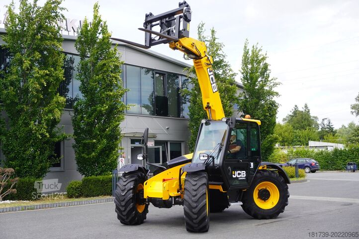 Telelader JCB 526-56 AGRI Plus / 5.6 m / joystick