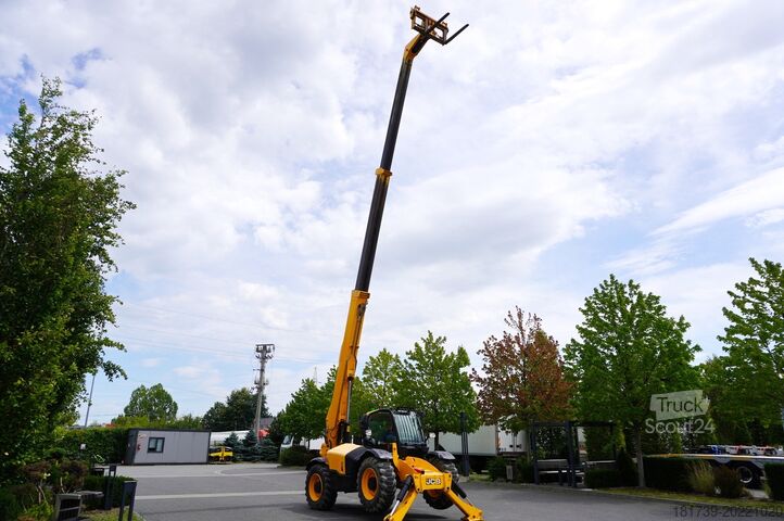 Telelaster JCB 540-140 telescopic loader / 14 m range