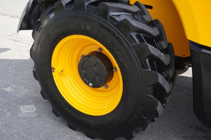Teleskopski manipulator JCB 535-95 / 3.5 T / range 9.5 m / 700 MTH!