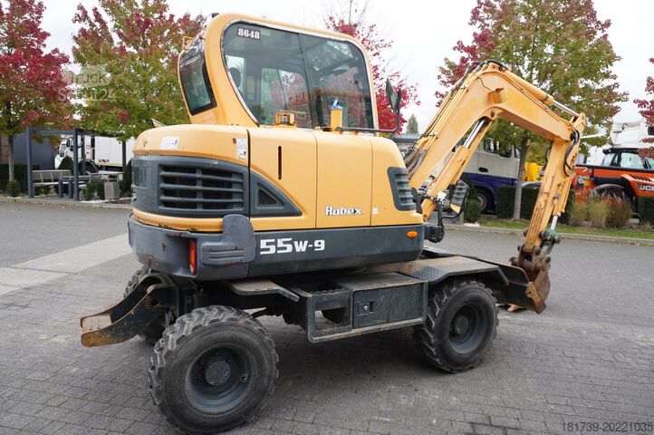Kolesni bager Hyundai Robex 55W-9 Wheeled Excavator 5.5t / 2pc