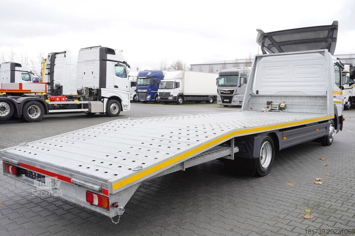 Camion transport vehicul cu macara Mercedes-Benz Atego 818 / New Galvanized