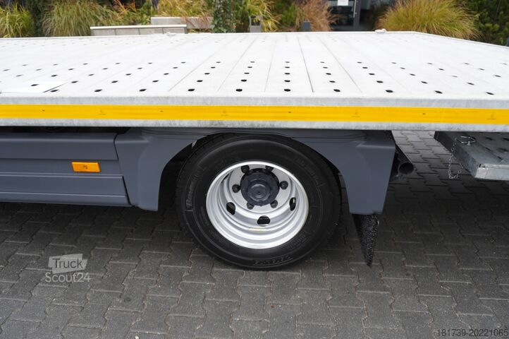 Camion transport vehicul cu macara Mercedes-Benz Atego 818 / New Galvanized