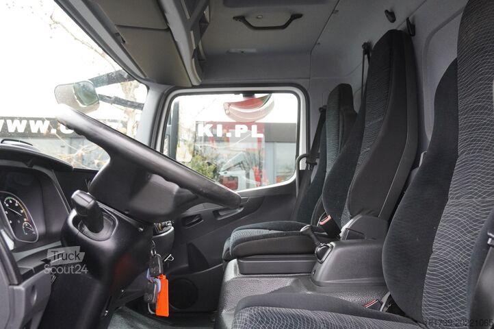 Camion transport vehicul cu macara Mercedes-Benz Atego 818 / New Galvanized