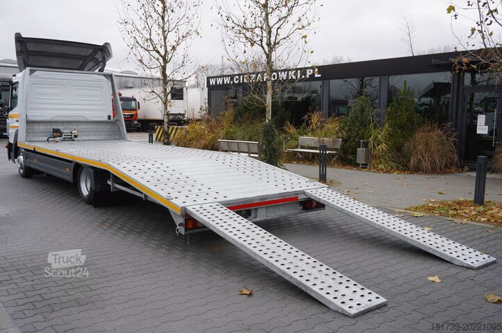 Camion transport vehicul cu macara Mercedes-Benz Atego 818 / New Galvanized