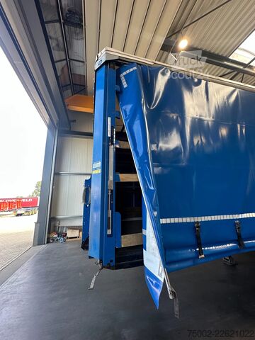 Kayar brandalar Krone N/A lifting roof / discbrakes / liftaxle / new ...