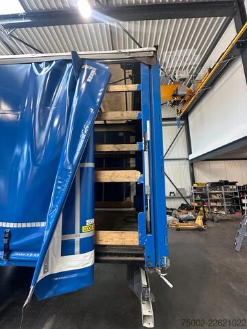 Kayar brandalar Krone N/A lifting roof / discbrakes / liftaxle / new ...