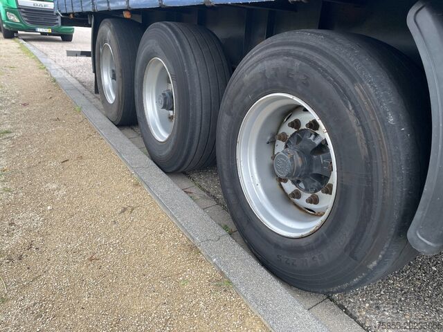 Schiebeplanen Zwalve O.3.L.17.27 Tautliner / Kooiaap / BPW Axles / 2...