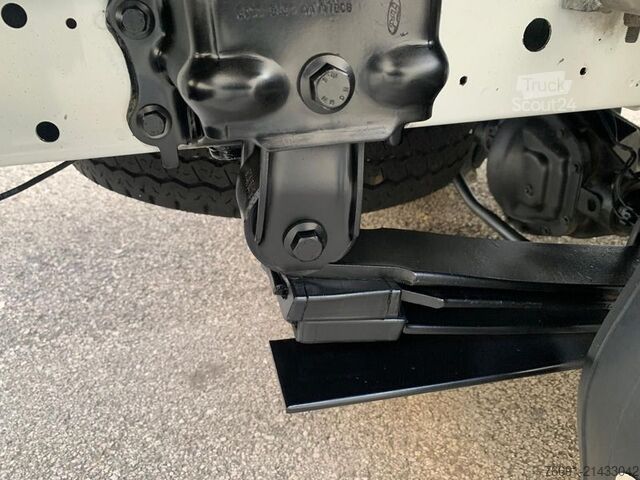 Transporter mit Kipper Ford Transit 350 - 7 posti - Ribaltabile -