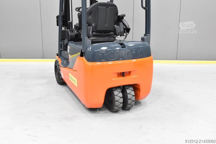 Forklift Toyota 8FBET16