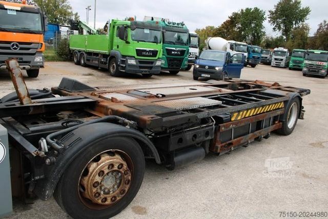 Autocamion cu caroserie interschimbabilă MERCEDES-BENZ KAMAG WIESEL WBH 25 Umsetzer Rangierer Nr.: 396
