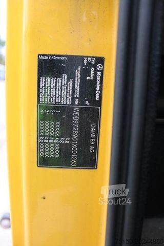 Autocamion cu caroserie interschimbabilă MERCEDES-BENZ KAMAG WIESEL WBH 25 Umsetzer Rangierer Nr.: 396