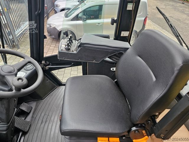 Stivuitor frontal HYSTER H16XM-12
