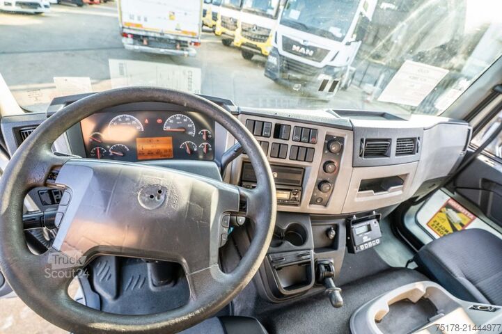 Transport réfrigéré/congélé VOLVO FLH 290 +CARRIER