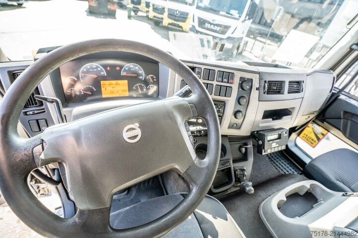 Transport réfrigéré/congélé VOLVO FLH 290 +CARRIER