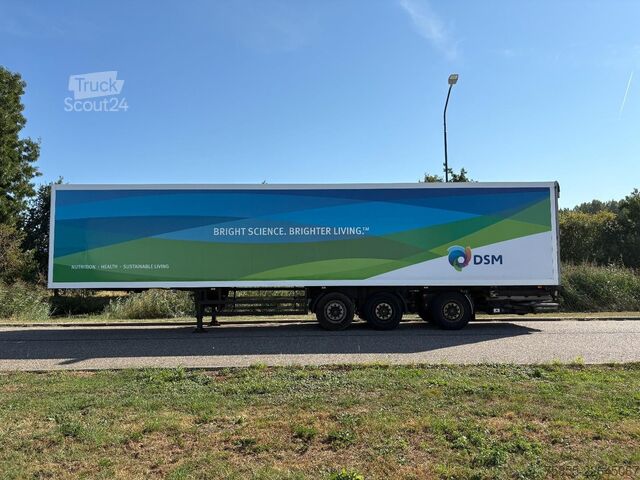 Kovček Schmitz SKO 24 ISO Box / SAF Axles / Steering Axle / Li...