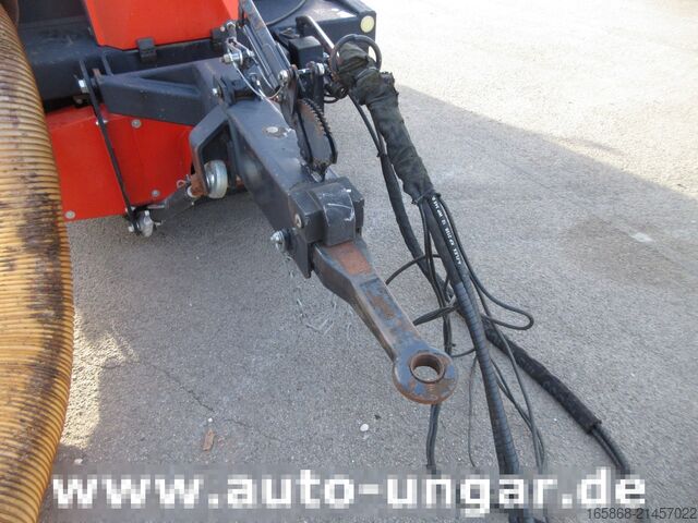 Camion-citerne à vide Trilo S8 Kehrsaugwagen 2015 sweep & collect