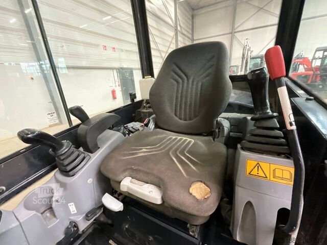 Mini-pelle Kubota KX 018-4