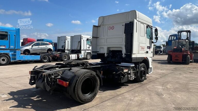 Tracteur standard DAF XF 105.410 (BOITE MANUELLE / MANUAL GEARBOX)