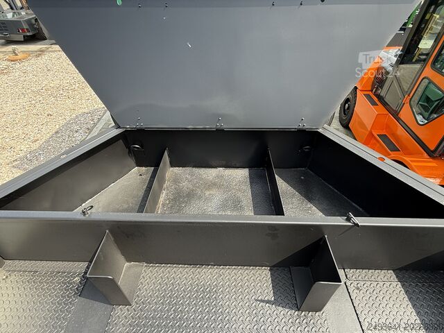 Nízkopodlažný náves na prepravu stavebných strojov FAYMONVILLE FAYMONVILLE STZ-6WAU – 6 AXLES – 92.2GVW