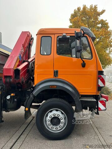 Vrachtwagen met kraan Mercedes-Benz SK 1824 AK*4x4*HMF 1253 K4 B3*Seilwinde
