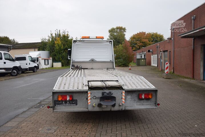 Autotransporter varevogn Mercedes-Benz Atego 818 Abschepp. Seilwinde AHK Klima Liege