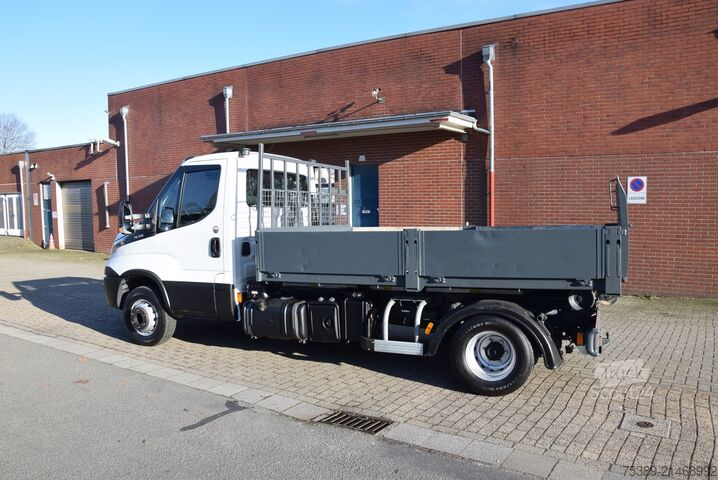 Fourgon benne basculante Iveco Daily  70 C18 City Haken B Multilift