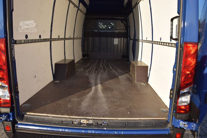 Yüksek tavanlı panelvan Iveco Daily  35 S14 EU6D Automatik Superhochdach Maxi