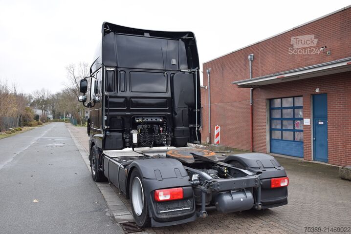Volumen trækker Daf XF 480 Low Liner Mega Hubsattelplatte ACC